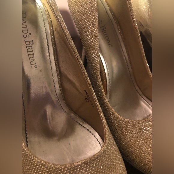 DAVIDS BRIDAL High Heel Glitter Mesh Pump Gold Arobin - Picture 2 of 5